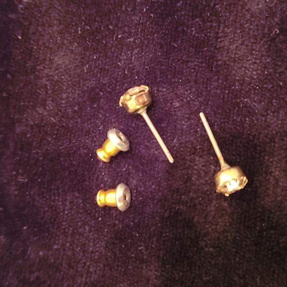 Zirconia Studs with Bonus Ring - Picture 13 of 17